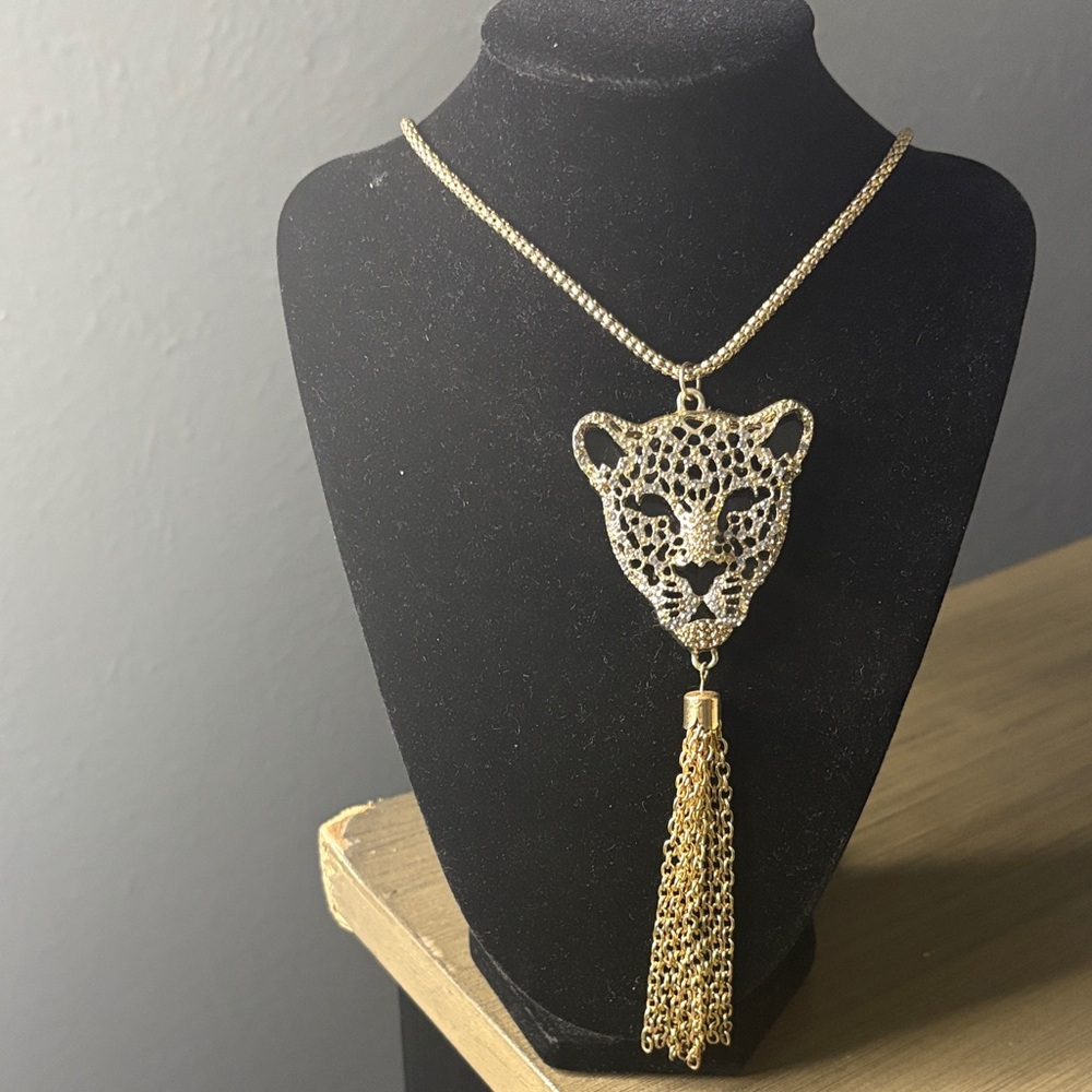 Gold Leopard Head Tassel Pendant Necklace - Women Jewelry(Long)